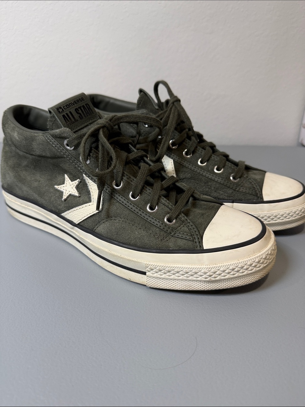 Converse Men’s Olive Green Suede Mid Sneakers Star Player 76 Size 10